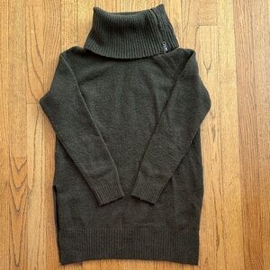 ✨ ADRIENNE VITTADINI Forest Green Cowl Neck Sweater – Size Small – EUC ✨